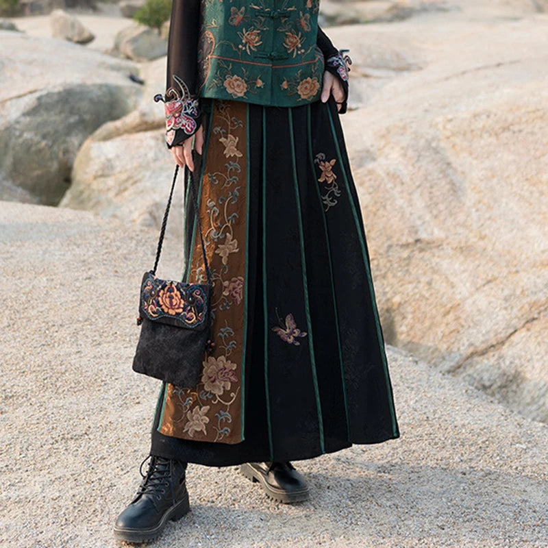 High Quality Floral Embroidery Long Skirt Women New Arrival 2026 Spring Chinese Style Vintage Ladies Elegant A-line Skirts M932